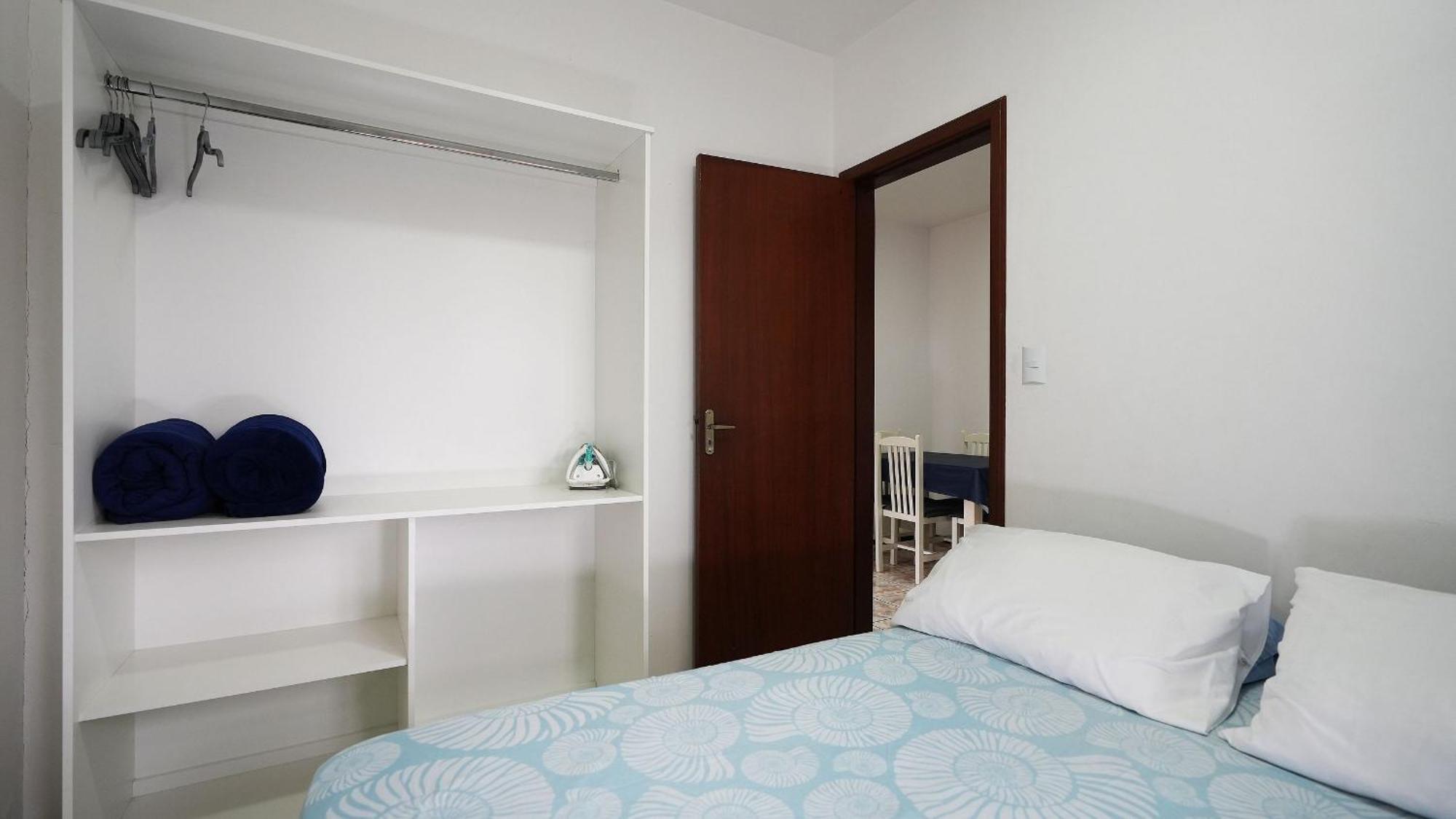 בומבינאס Residencial Adolfo - Mestre Naro מראה חיצוני תמונה
